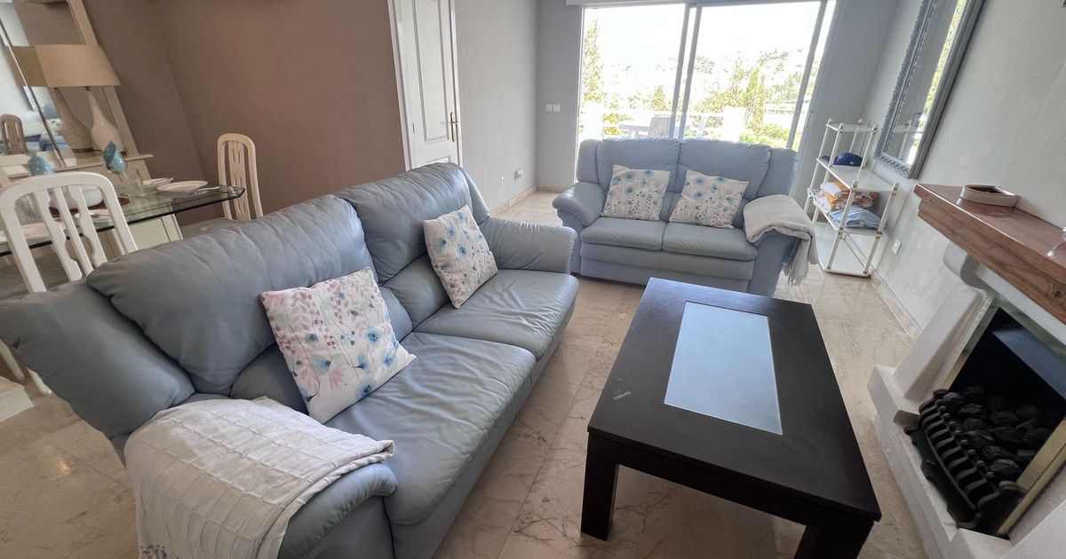 Townhouse in El Paraiso, El Paraiso, 6/12