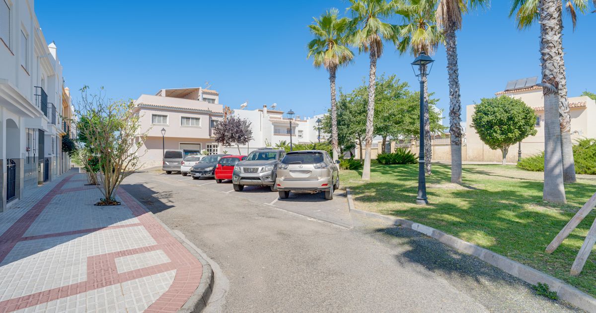 Casa Adosada en Estepona, Cancelada, Estepona, 12/12
