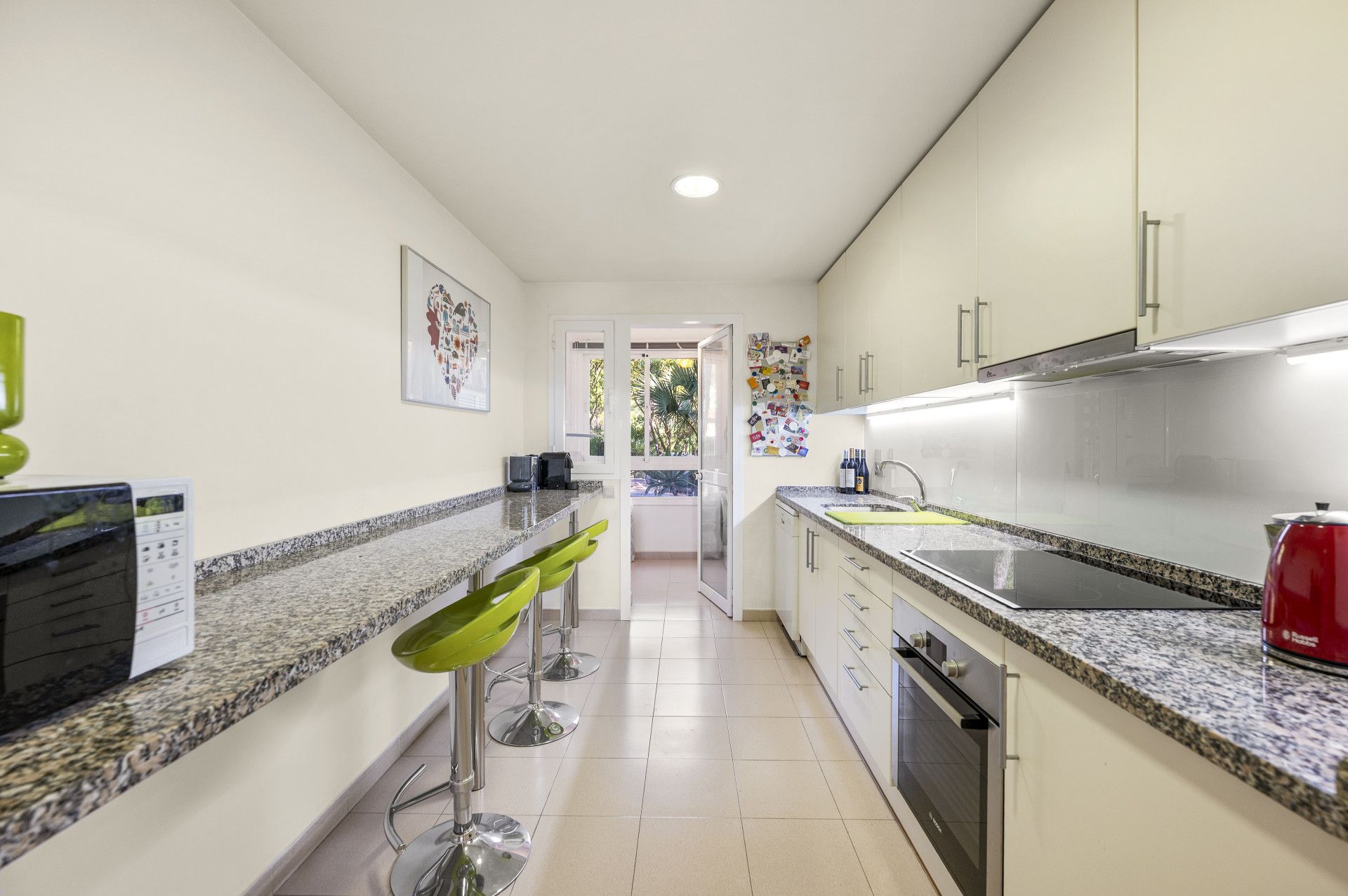 Ground Floor Apartment in Benahavis, Altos de La Quinta, Benahavis, 11/12