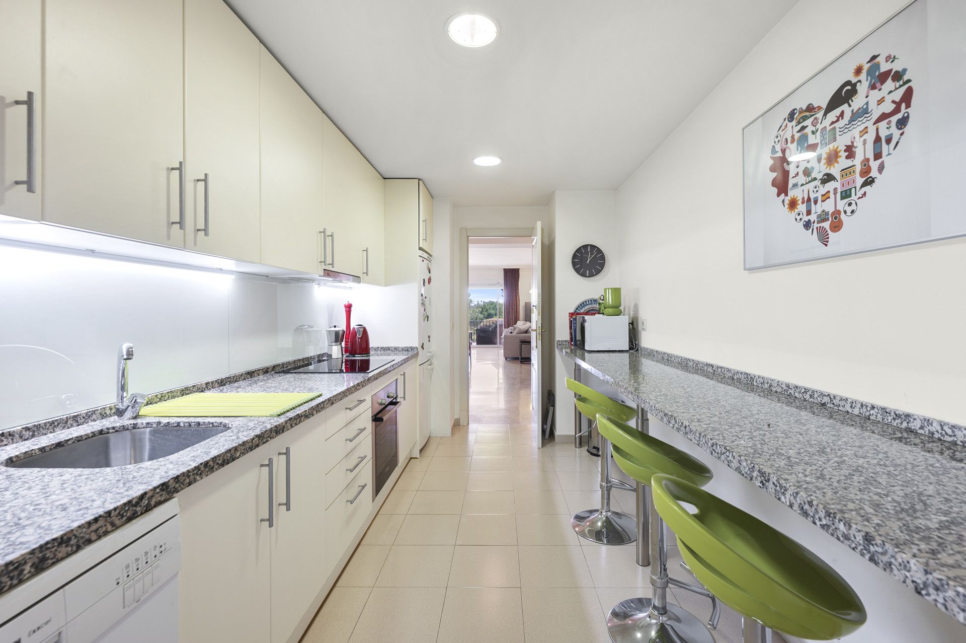 Ground Floor Apartment in Benahavis, Altos de La Quinta, Benahavis, 12/12