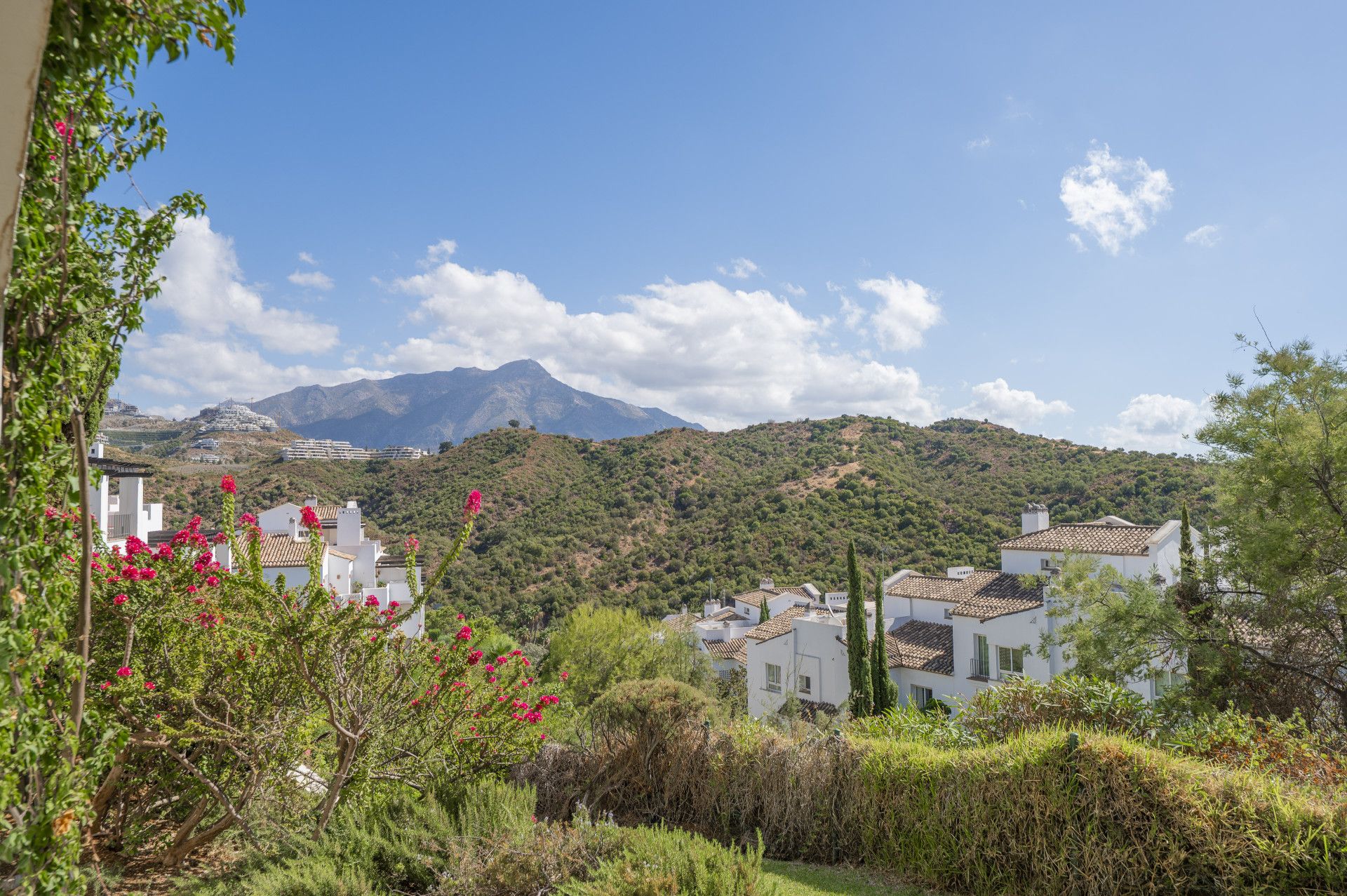 Ground Floor Apartment in Benahavis, Altos de La Quinta, Benahavis, 3/12