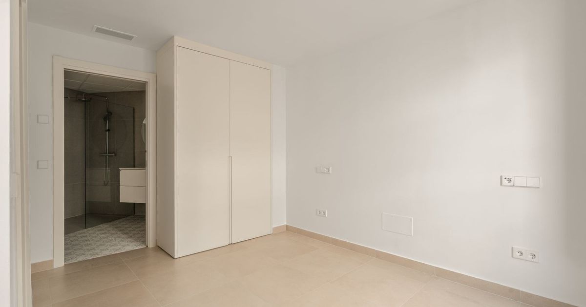 Radhus i Estepona, Estepona, 12/12