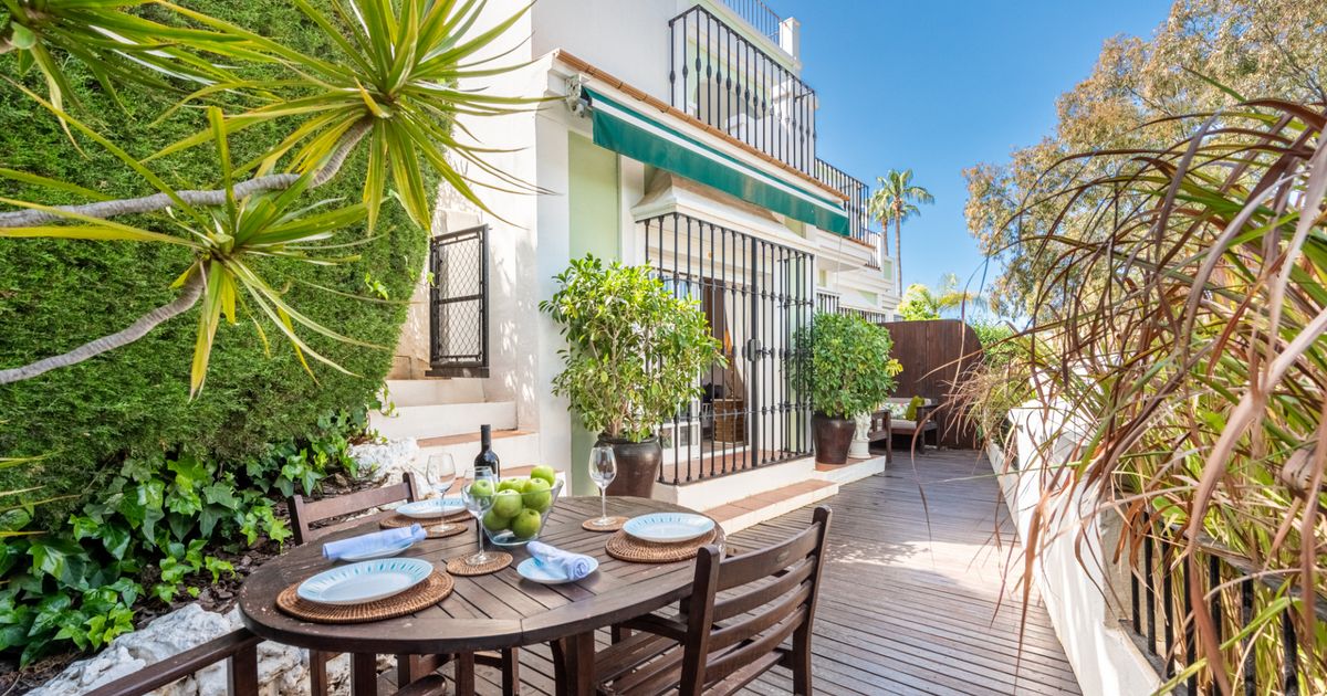 Adosado en Nueva Andalucía, Aloha Pueblo, Nueva Andalucia, 1/12