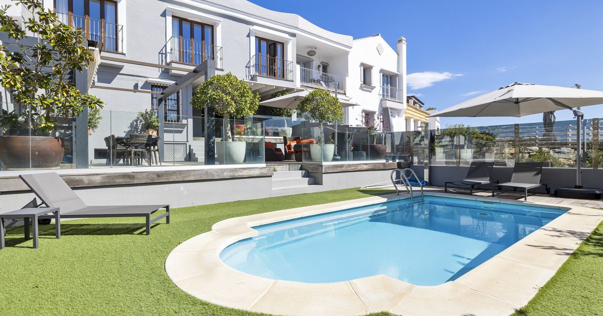 Stadthaus in Benahavis, Benahavis, 1/12