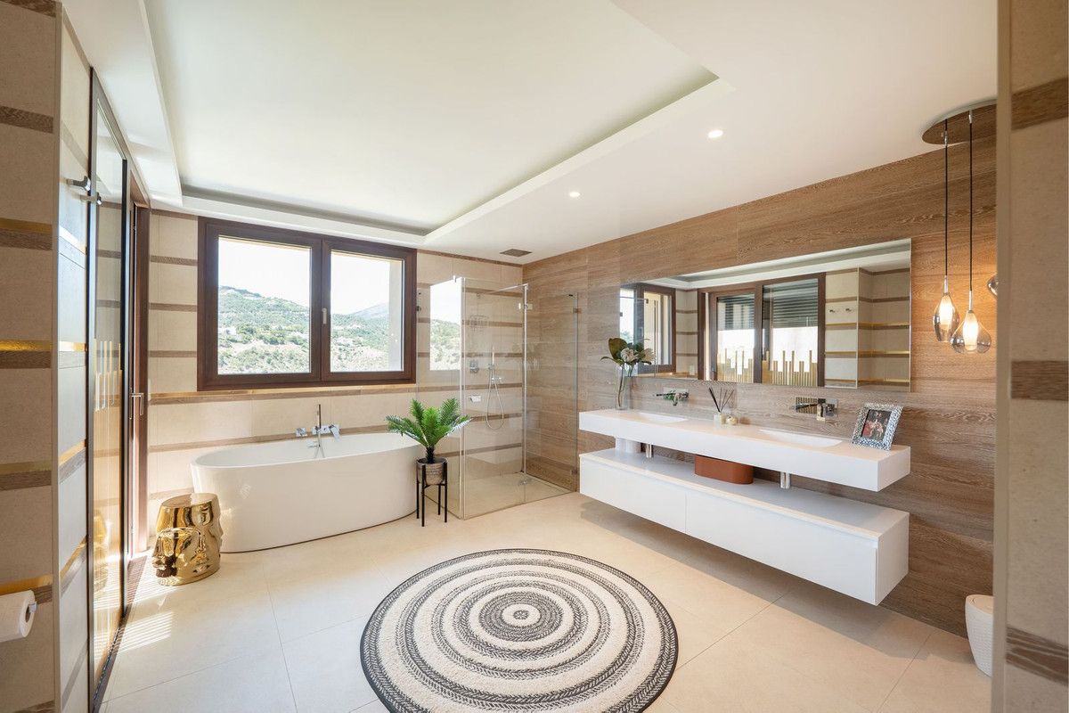Apartamento en planta última en La Quinta, La Quinta, 8/12
