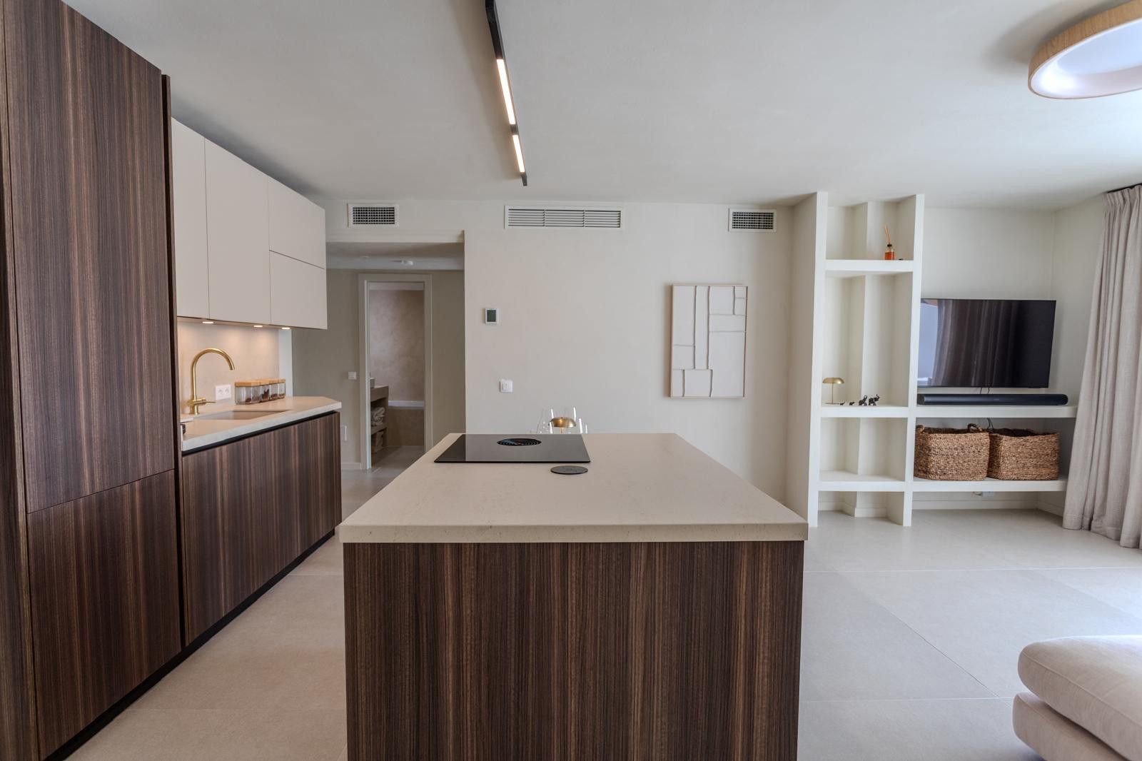 Апартаменты в Estepona, Bel Air, Estepona, 1/12