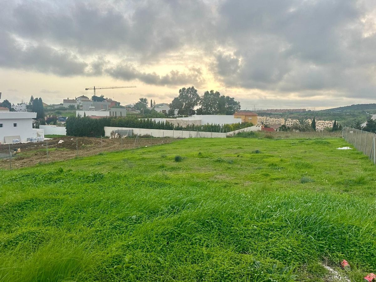 Residential Plot in Valle Romano, Valle Romano, 3/11