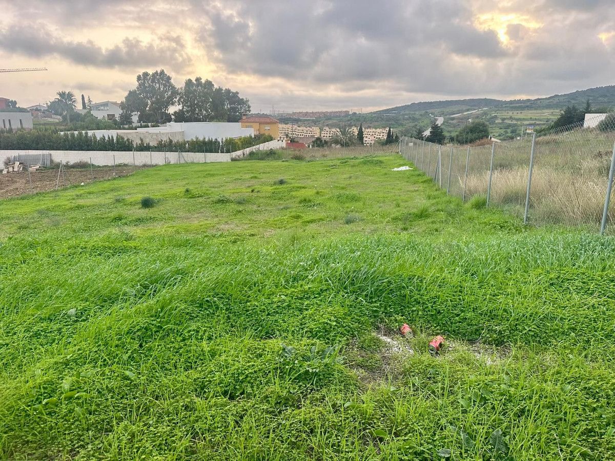 Residential Plot in Valle Romano, Valle Romano, 5/11