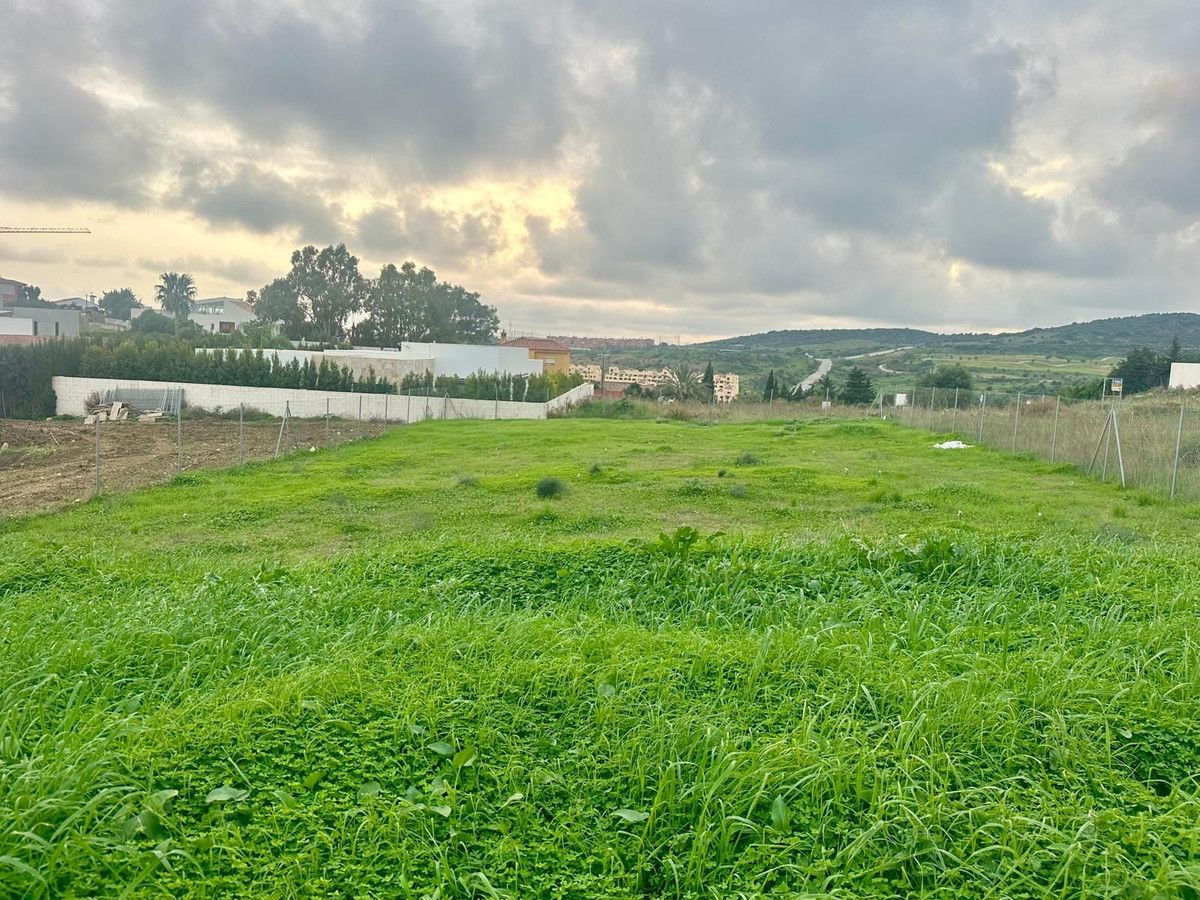 Residential Plot in Valle Romano, Valle Romano, 10/11