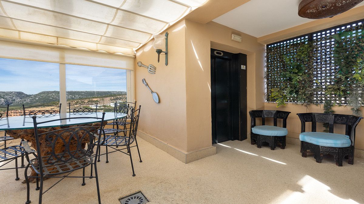 Penthouse in Doña Julia, Doña Julia, 10/12
