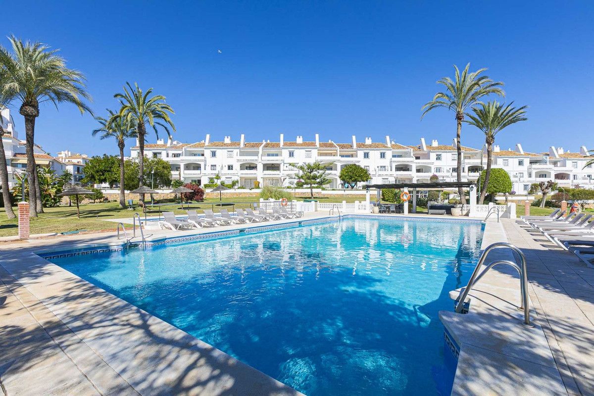 Apartament na parterze w Nueva Andalucía, Nueva Andalucía, 1/12