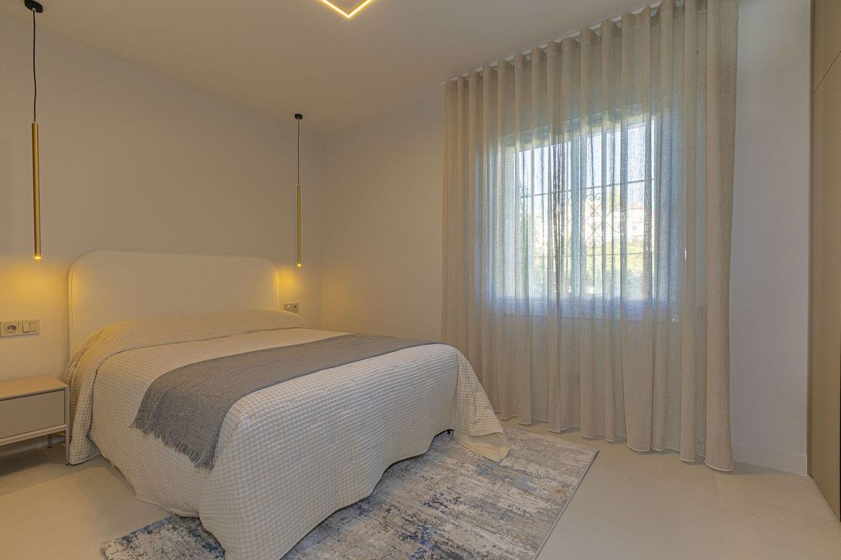 Apartament na parterze w Nueva Andalucía, Nueva Andalucía, 10/12