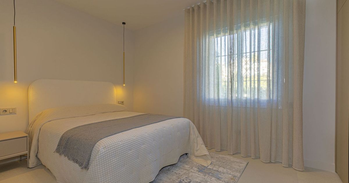 Apartament na parterze w Nueva Andalucía, Nueva Andalucía, 10/12
