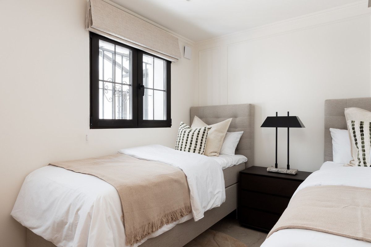 Apartamento en Planta Media en Nueva Andalucía, Nueva Andalucía, 6/12