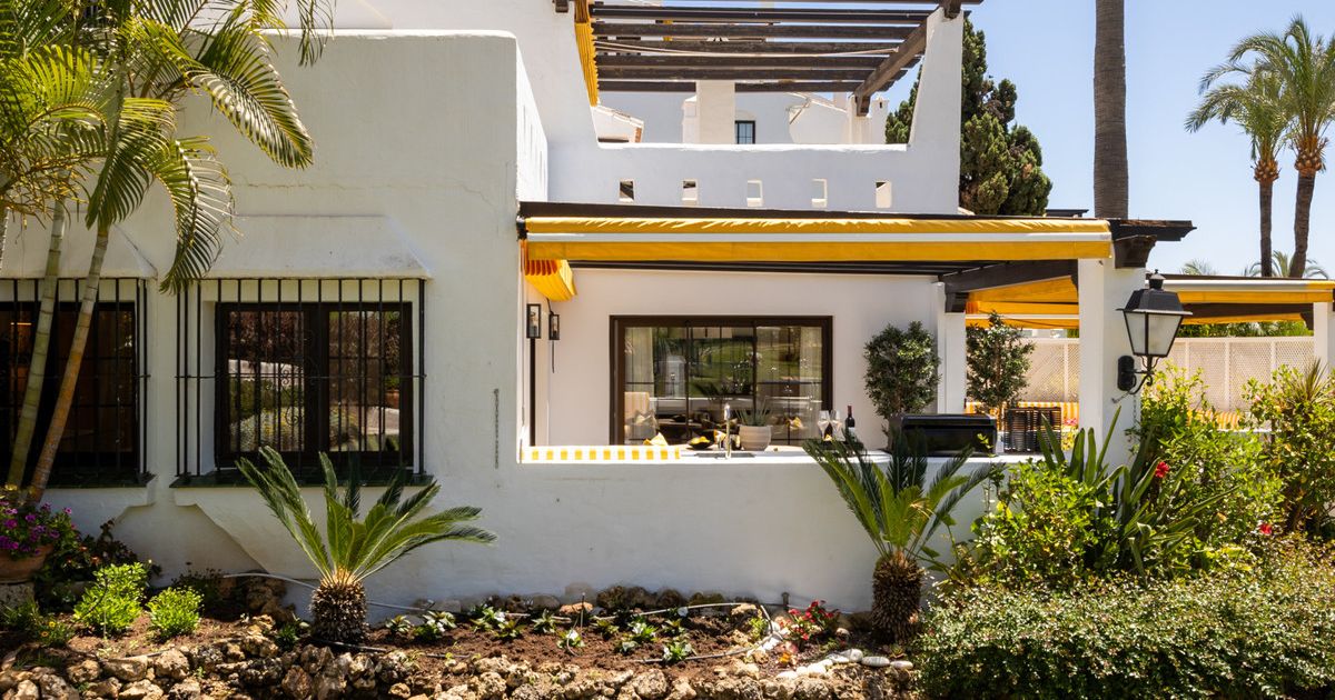 Apartament na środkowym piętrze w Nueva Andalucía, Nueva Andalucía, 9/12