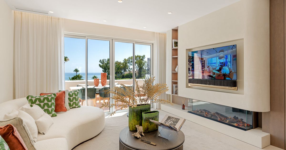 Penthouse in Estepona, Bahía del Velerín, Estepona, 2/12