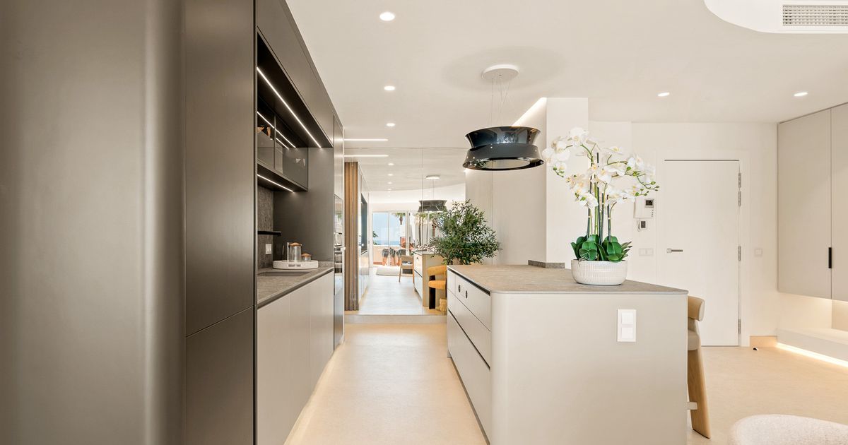 Penthouse in Estepona, Bahía del Velerín, Estepona, 7/12