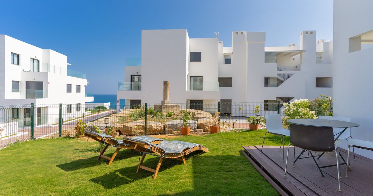 Квартира на нижнем этаже в Casares, Casares, 3/12