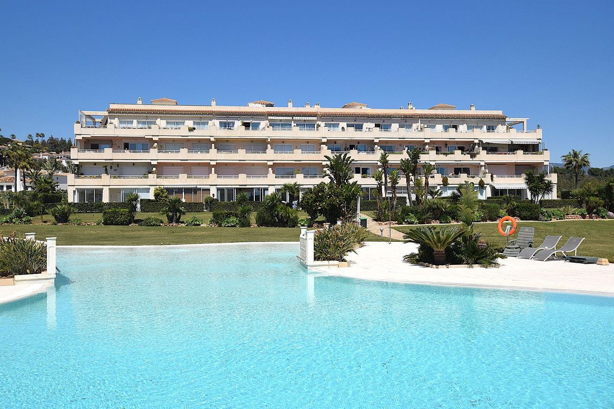 Апартаменты на нижнем этаже в Mijas Costa, Mijas Costa, 1/12