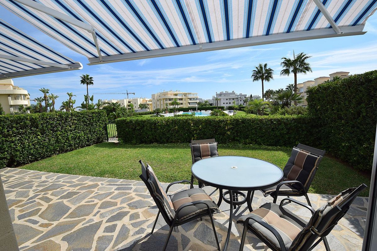 Апартаменты на нижнем этаже в Mijas Costa, Mijas Costa, 11/12