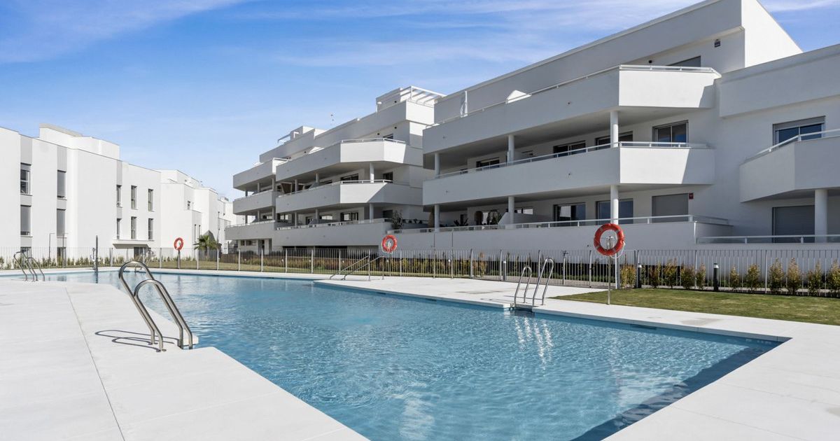 Middle Floor Apartment in Cancelada, Cancelada, 1/12