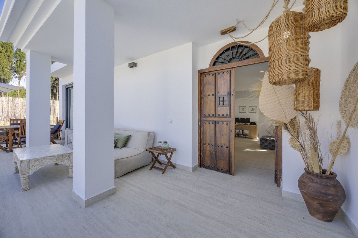 Vrijstaande Villa in Guadalmina Alta, Guadalmina Alta, 11/12