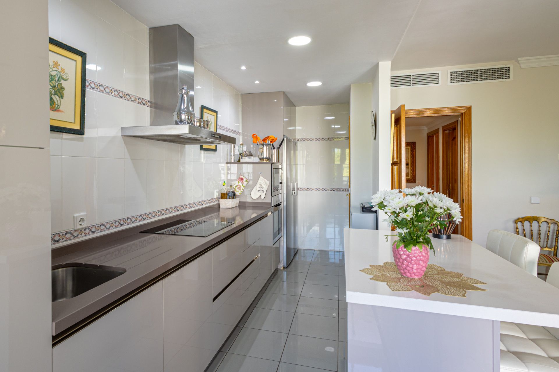 Duplex Penthouse in Marbella, Marbella Centro, Marbella, 9/12