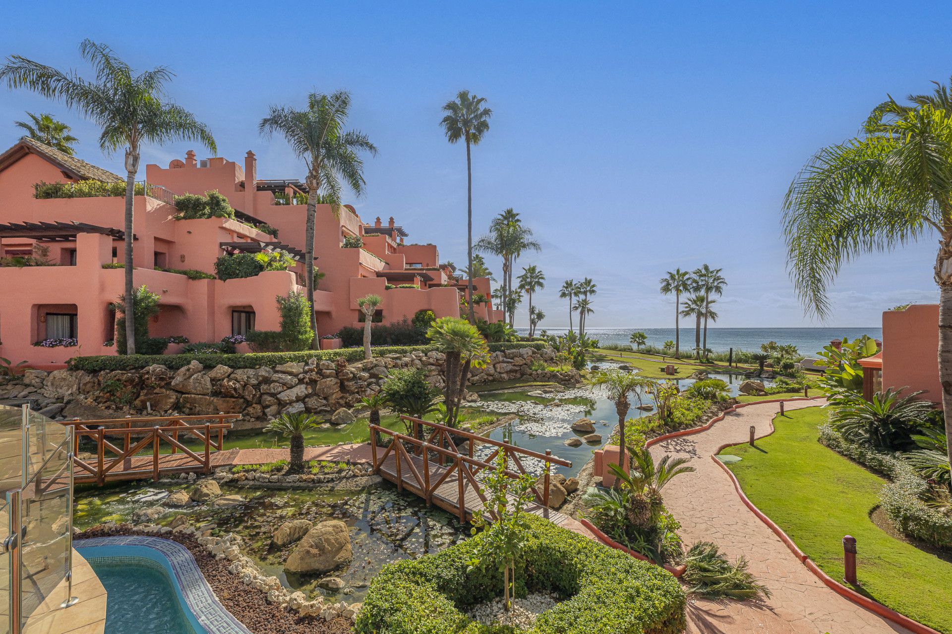 Apartment in Estepona, Beach Side New Golden Mile, Estepona, 4/12