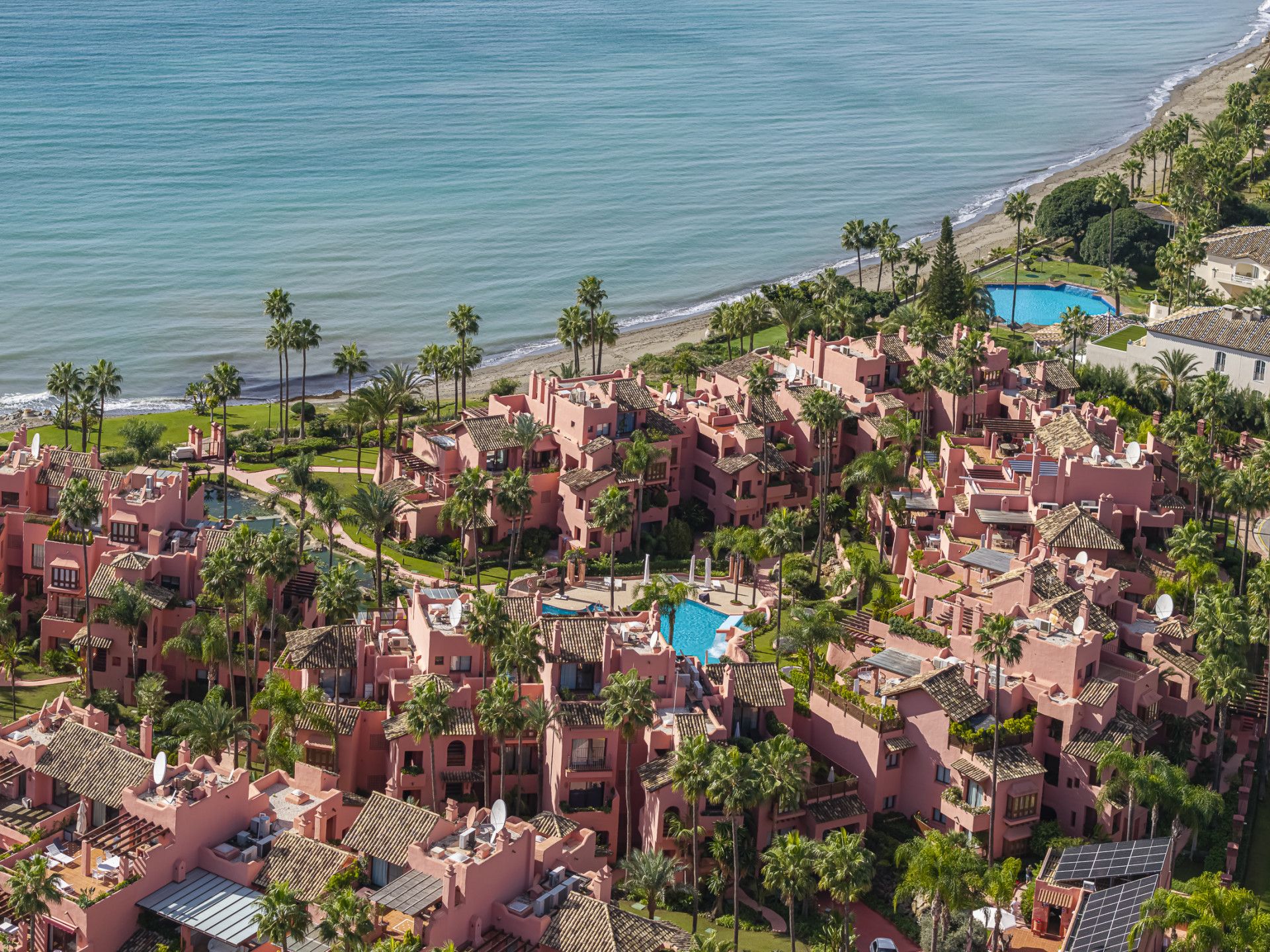 Apartment in Estepona, Beach Side New Golden Mile, Estepona, 6/12