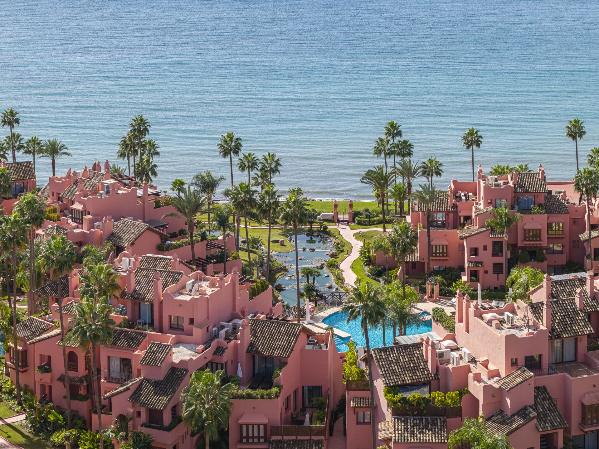 Apartment in Estepona, Beach Side New Golden Mile, Estepona, 7/12