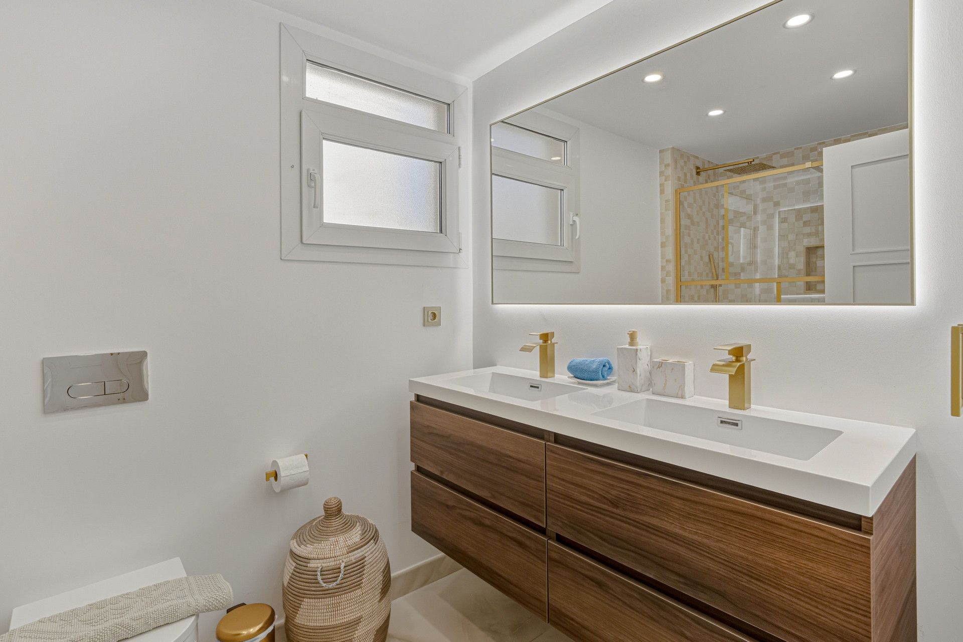 Apartamento en Marbella Golden Mile, Las Cañas Beach, Marbella Golden Mile, 12/12