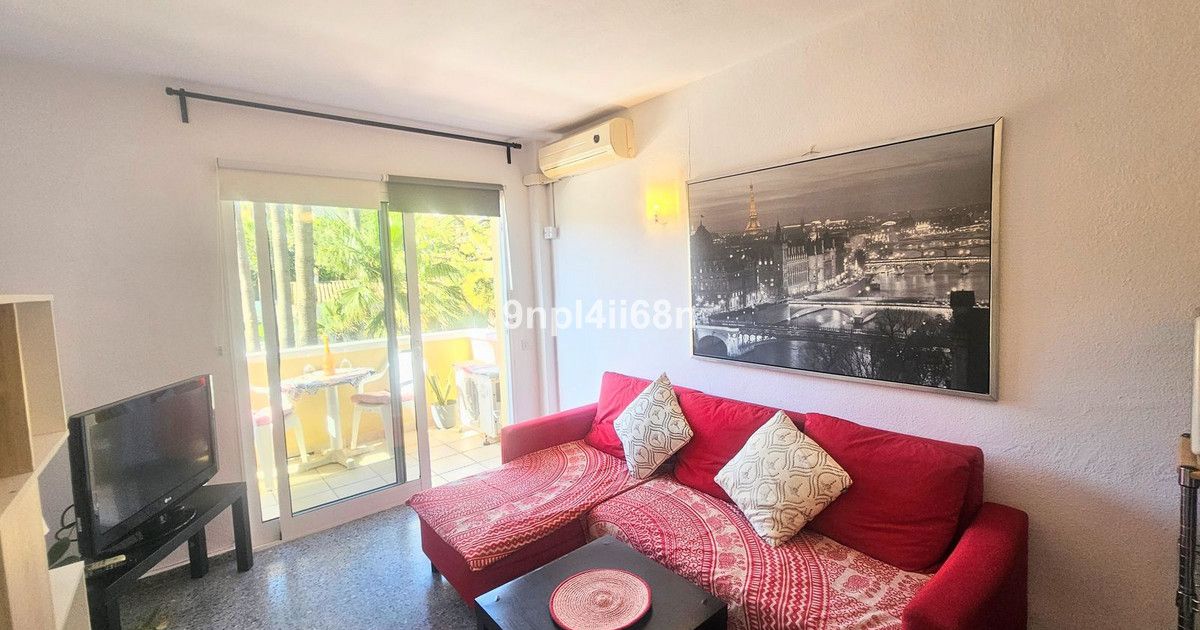 Middle Floor Apartment in Artola, Artola, 3/12