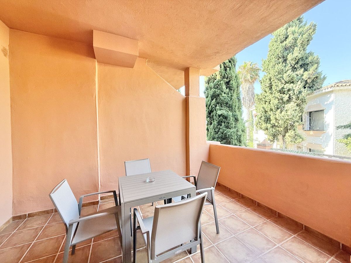 Ground Floor Apartment in Benahavís, Benahavís, 12/12