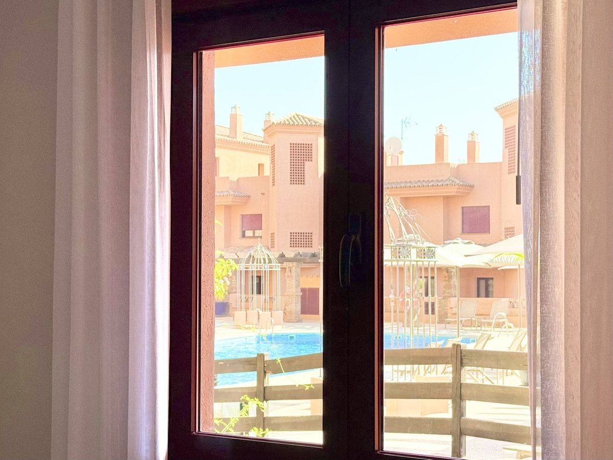 Ground Floor Apartment in Benahavís, Benahavís, 9/12