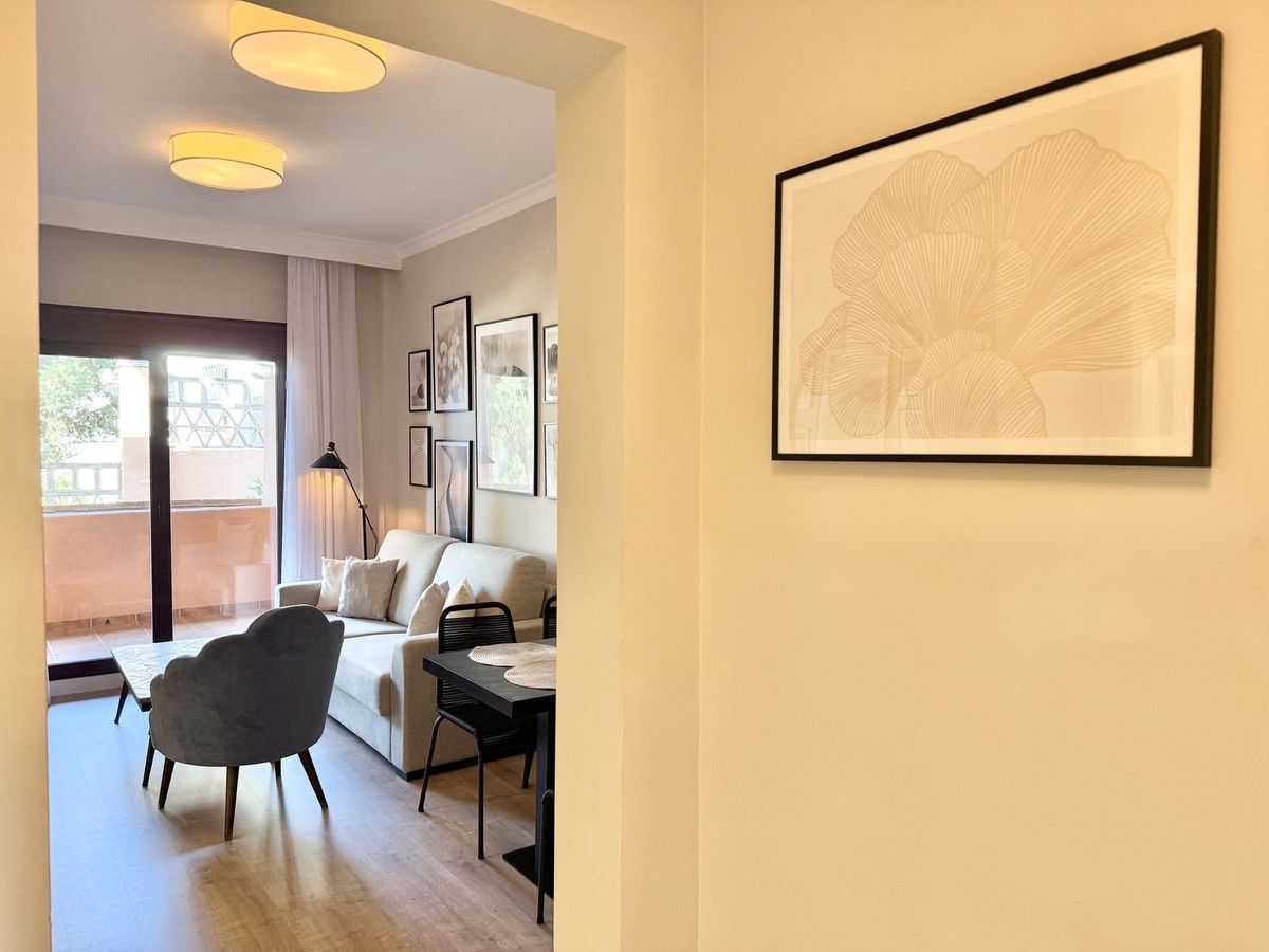 Ground Floor Apartment in Benahavís, Benahavís, 10/12