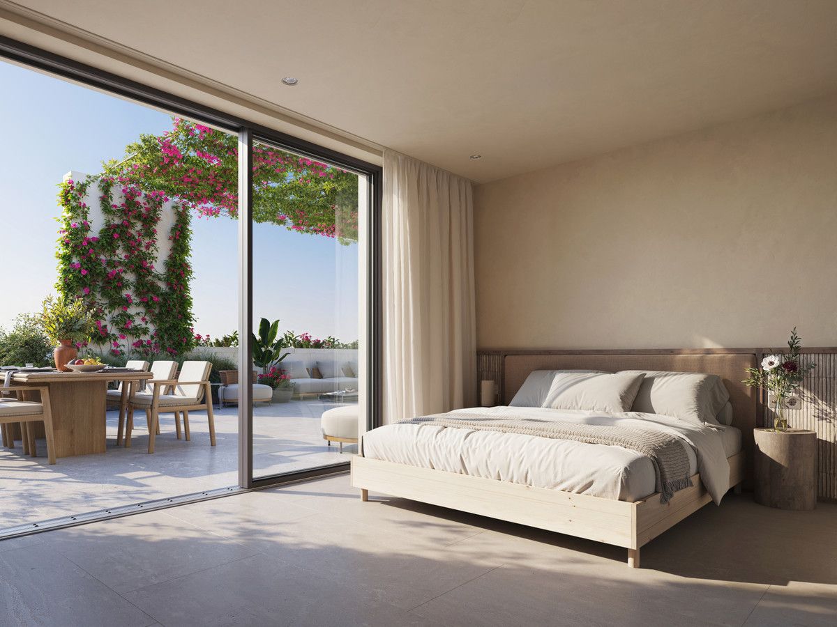 Ground Floor Apartment in New Golden Mile, New Golden Mile, 5/12