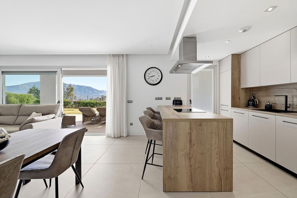 Apartamento en Planta Baja en La Cala Golf, La Cala Golf, 9/12