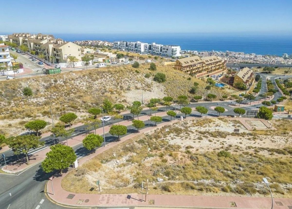Residential Plot in Benalmadena, Benalmadena, 10/12