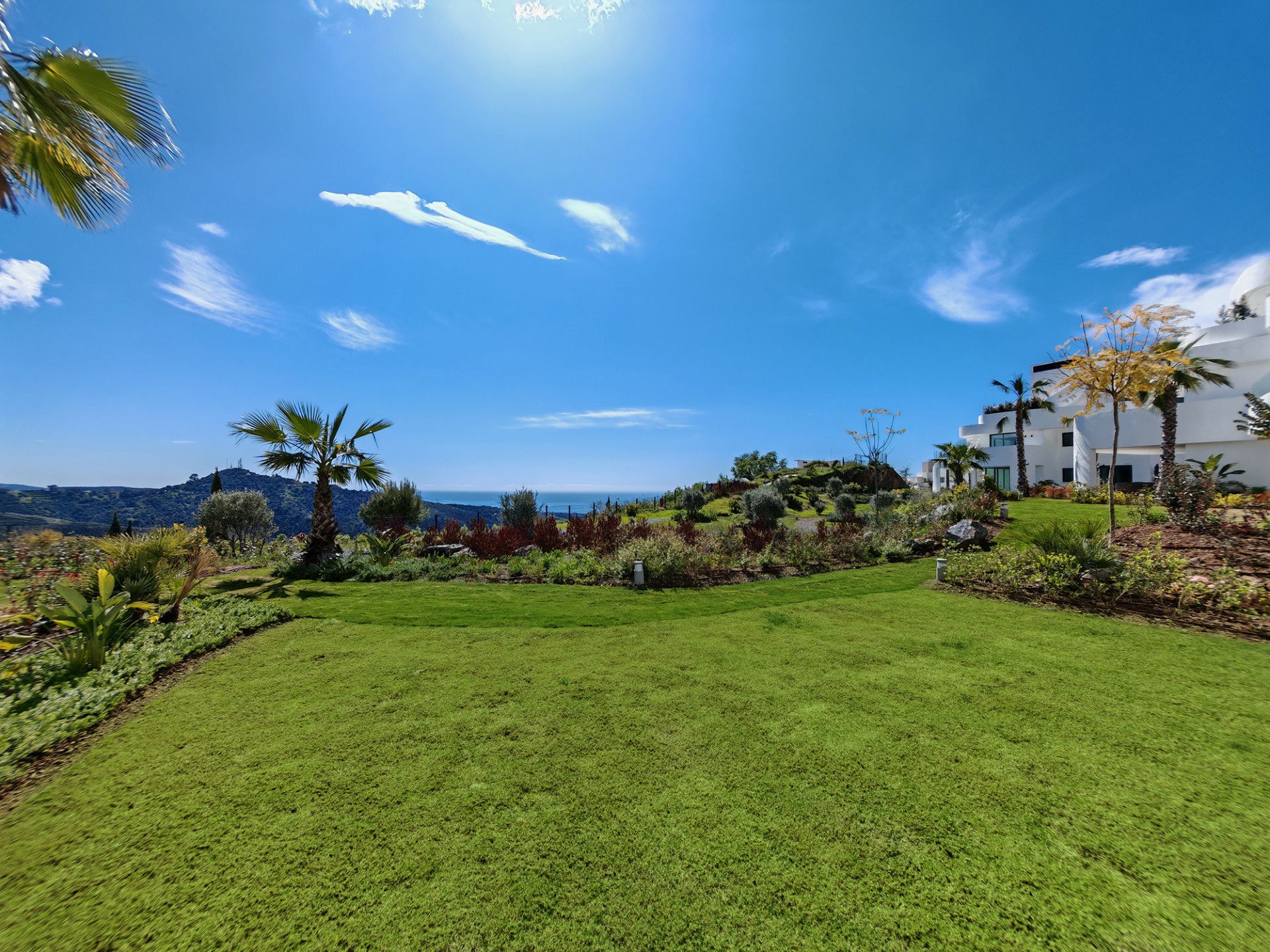 Gelijkvloers appartement in Marbella, Marbella, 2/12