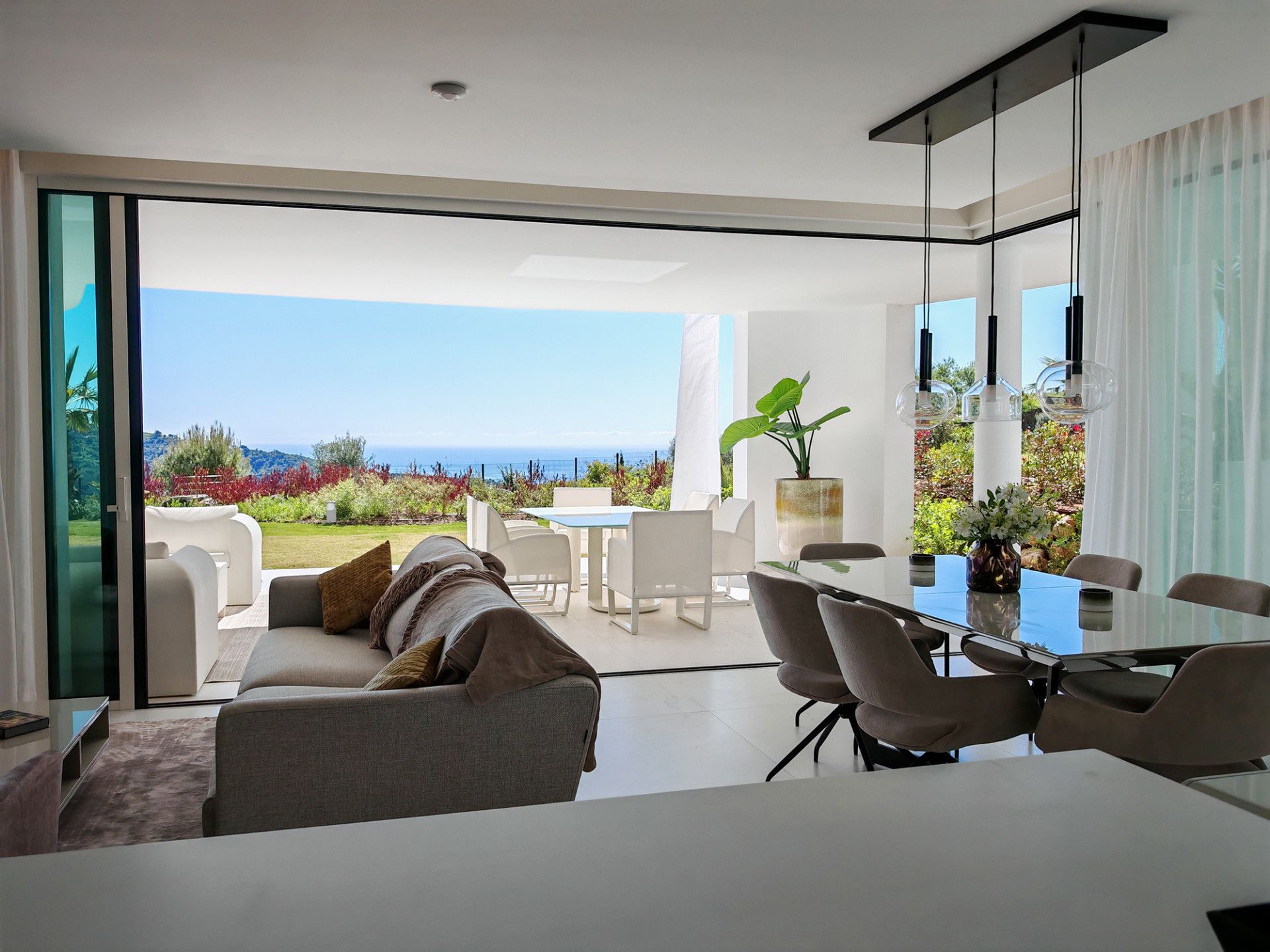 Gelijkvloers appartement in Marbella, Marbella, 4/12