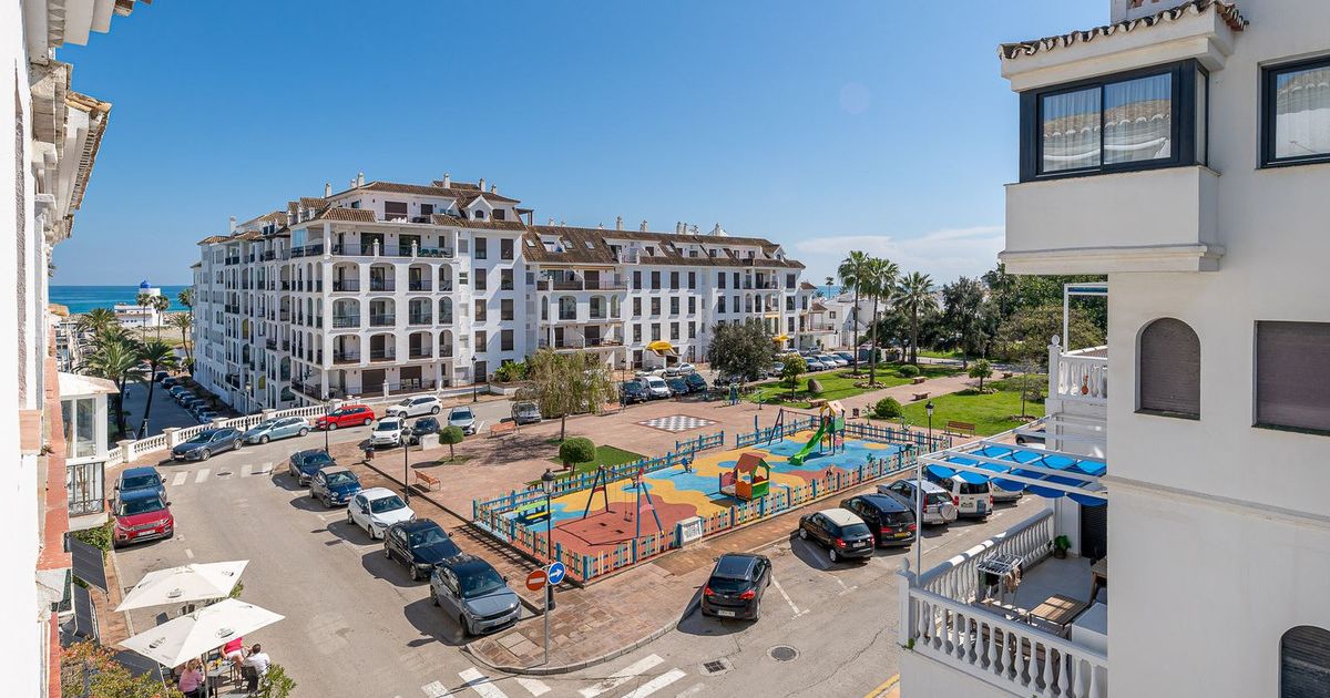 Penthouse in La Duquesa, La Duquesa, 9/12