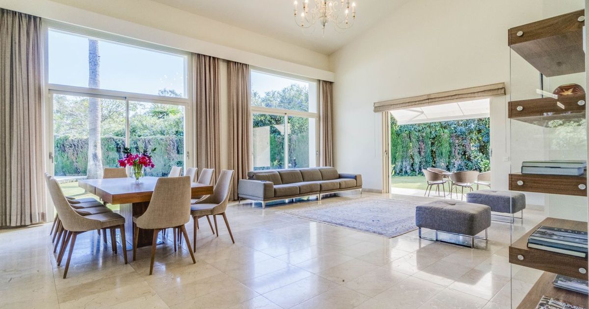 Vrijstaande villa in Guadalmina Baja, Guadalmina Baja, 3/12