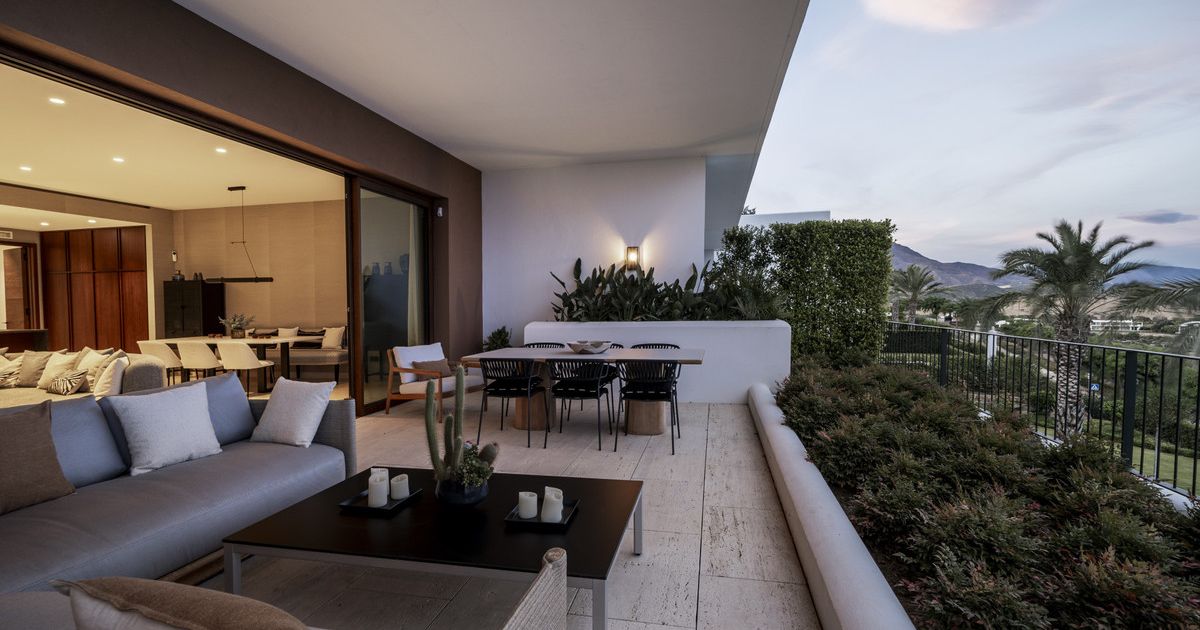 Middenverdieping Appartement in Casares, Casares, 7/12