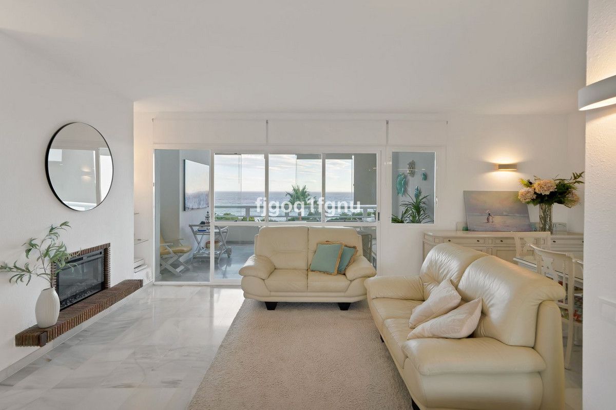 Middle Floor Apartment in Marbella, Marbella, 2/12