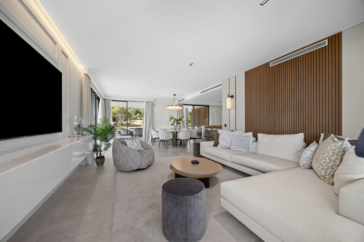 Lägenhet på mellanplan i Sotogrande, Sotogrande, 12/12