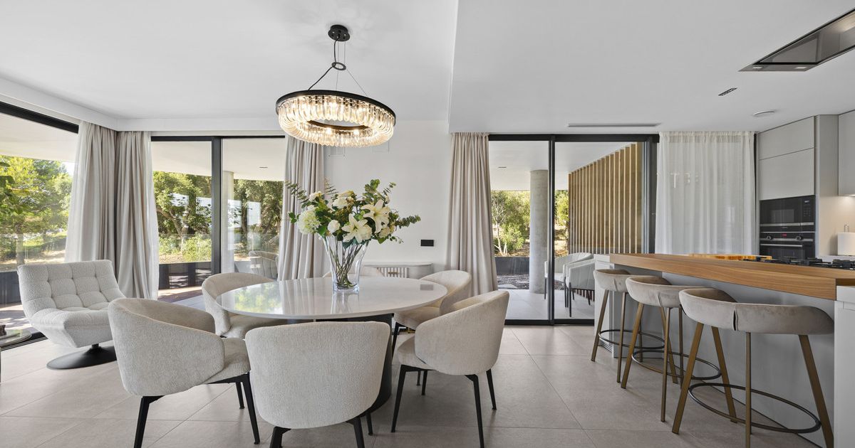Lägenhet på mellanplan i Sotogrande, Sotogrande, 8/12