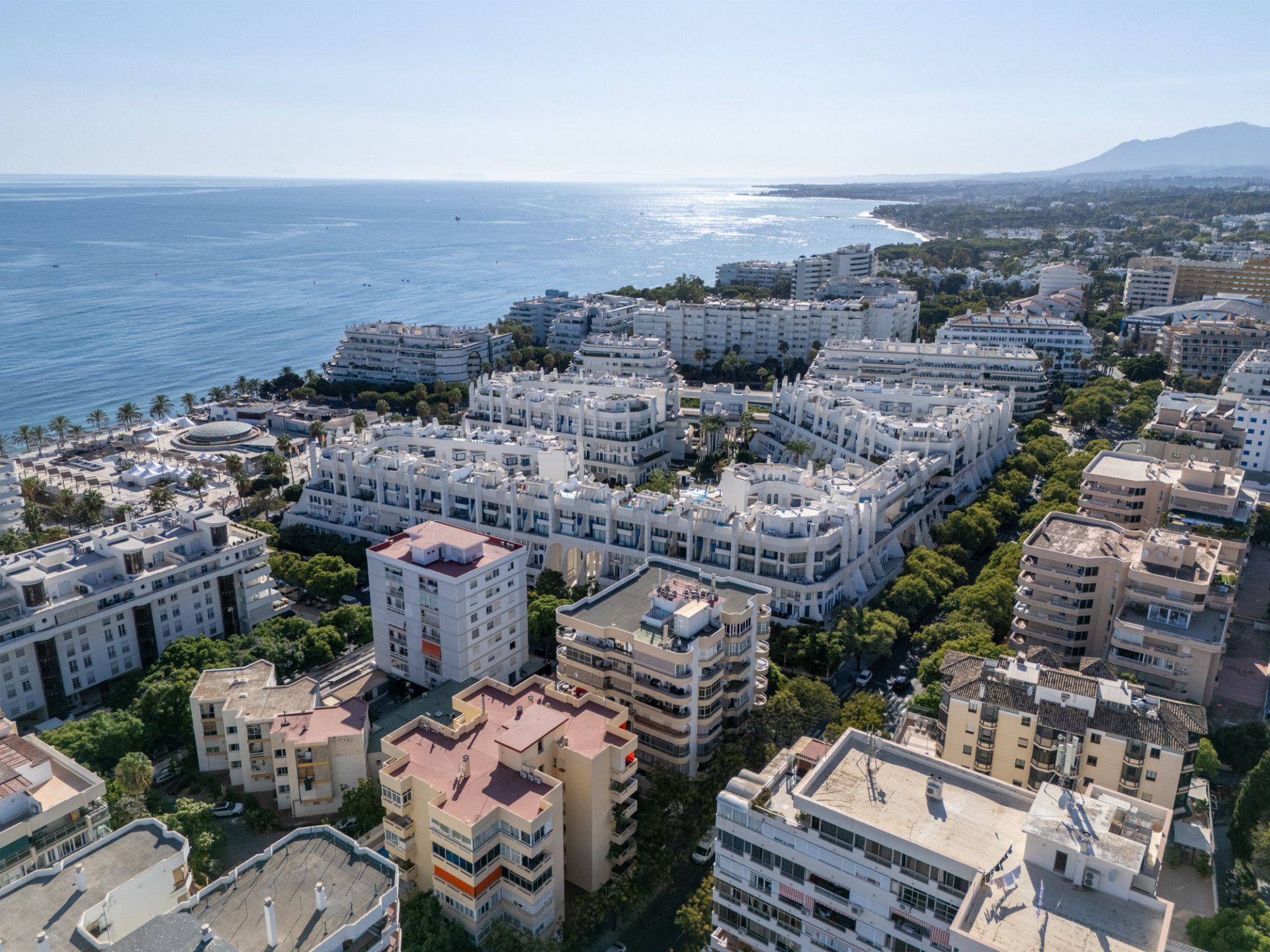 Penthouse in Marbella, Playa de la Fontanilla, Marbella, 1/12