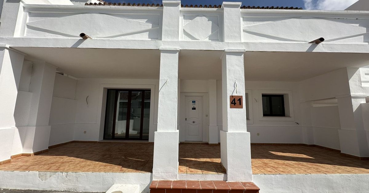Stadthaus in Doña Julia, Doña Julia, 2/12