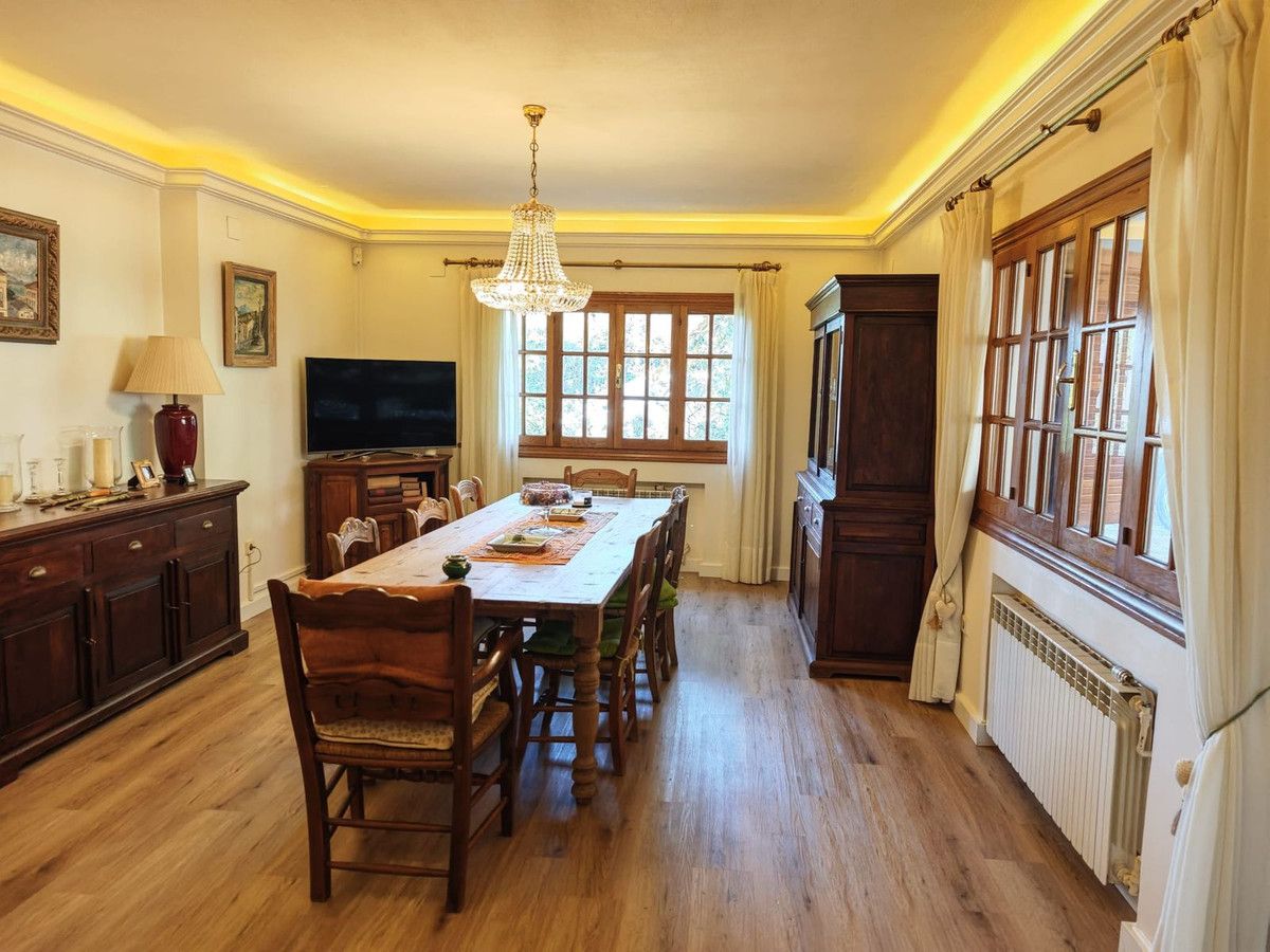 Villa independiente en San Luis de Sabinillas, San Luis de Sabinillas, 12/12