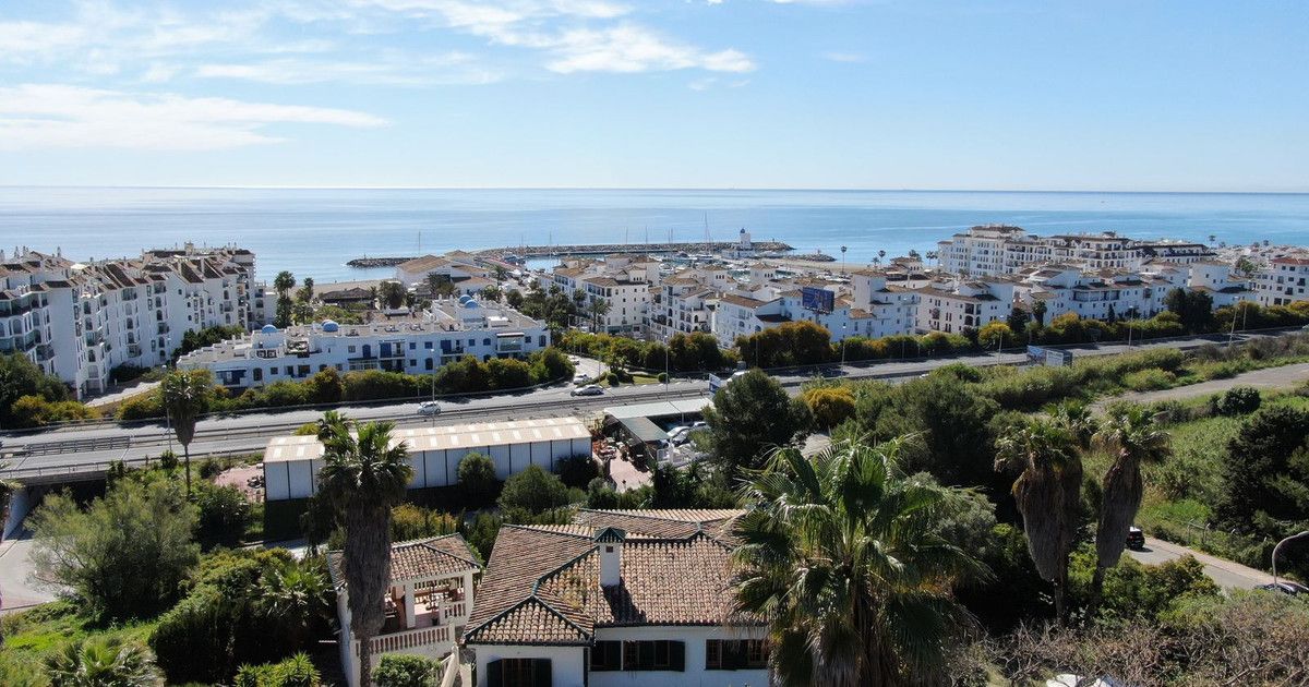 Villa independiente en San Luis de Sabinillas, San Luis de Sabinillas, 3/12